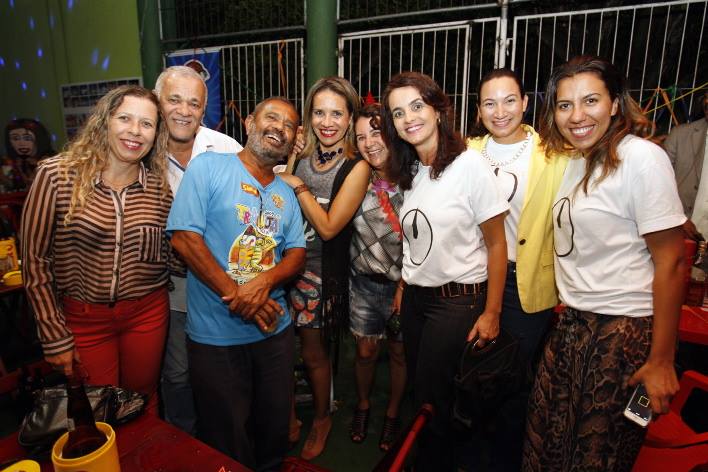 Jornalistas fazem o relançamento do bloco Zero Hora