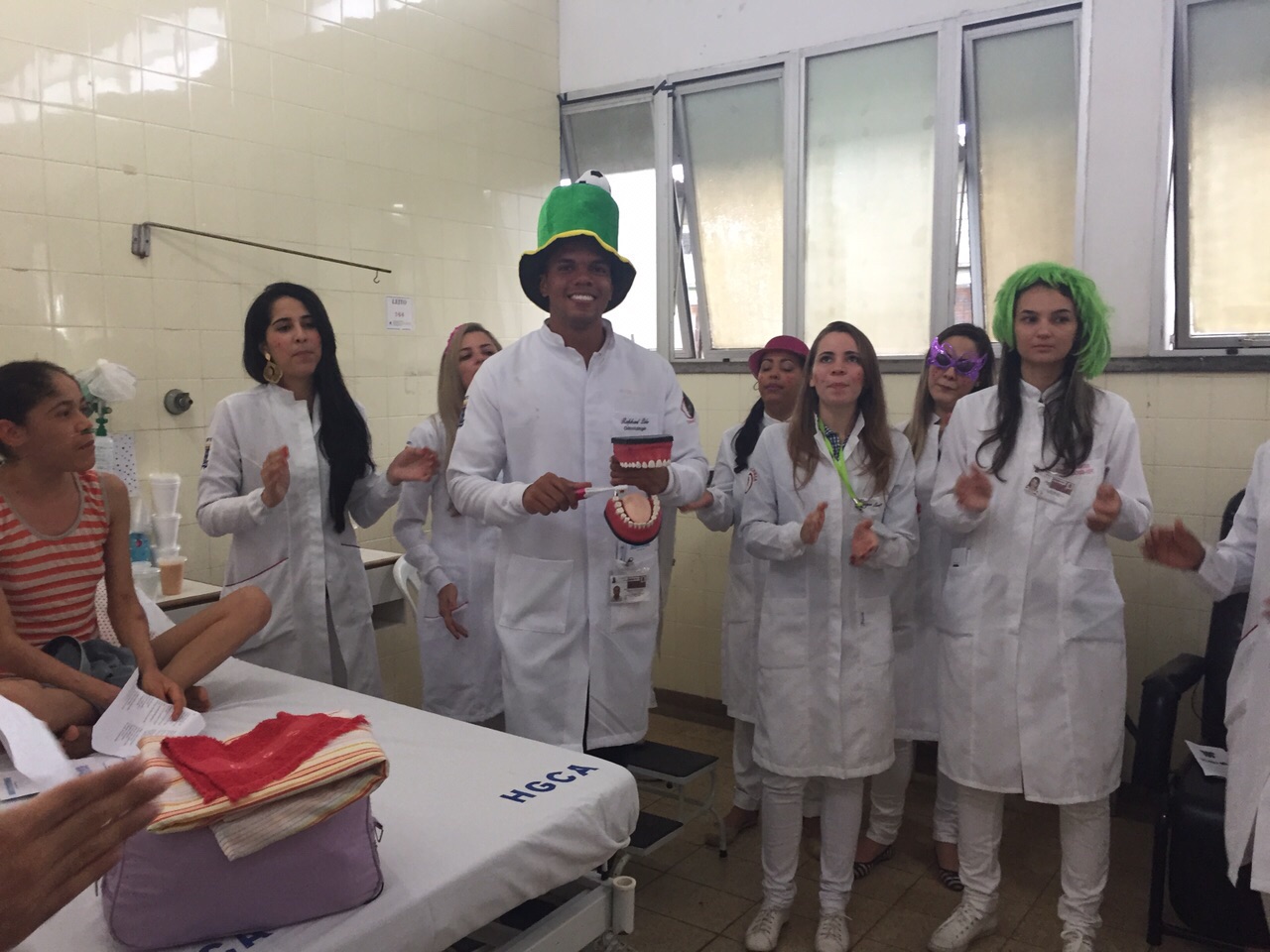 HGCA realiza Semana de Saúde Bucal nas UTIS