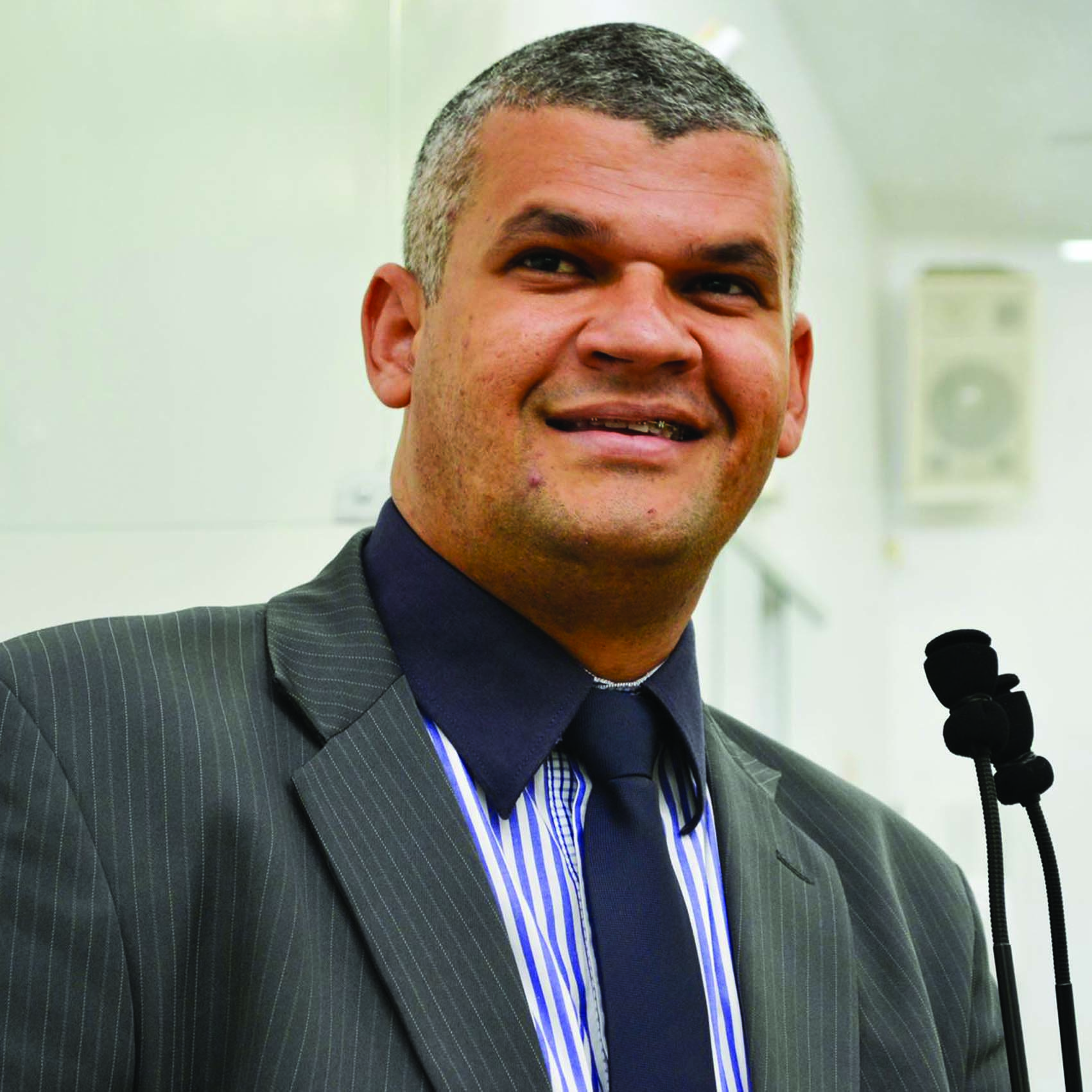 Pablo, o mais votado da eleição de 2012, troca o PT por Ronaldo