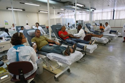 Doação de sangue feirense é vista com reserva no Hemoba