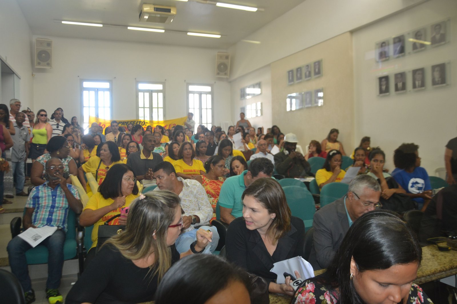 Câmara Municipal retoma trabalhos, mas suspende sessão