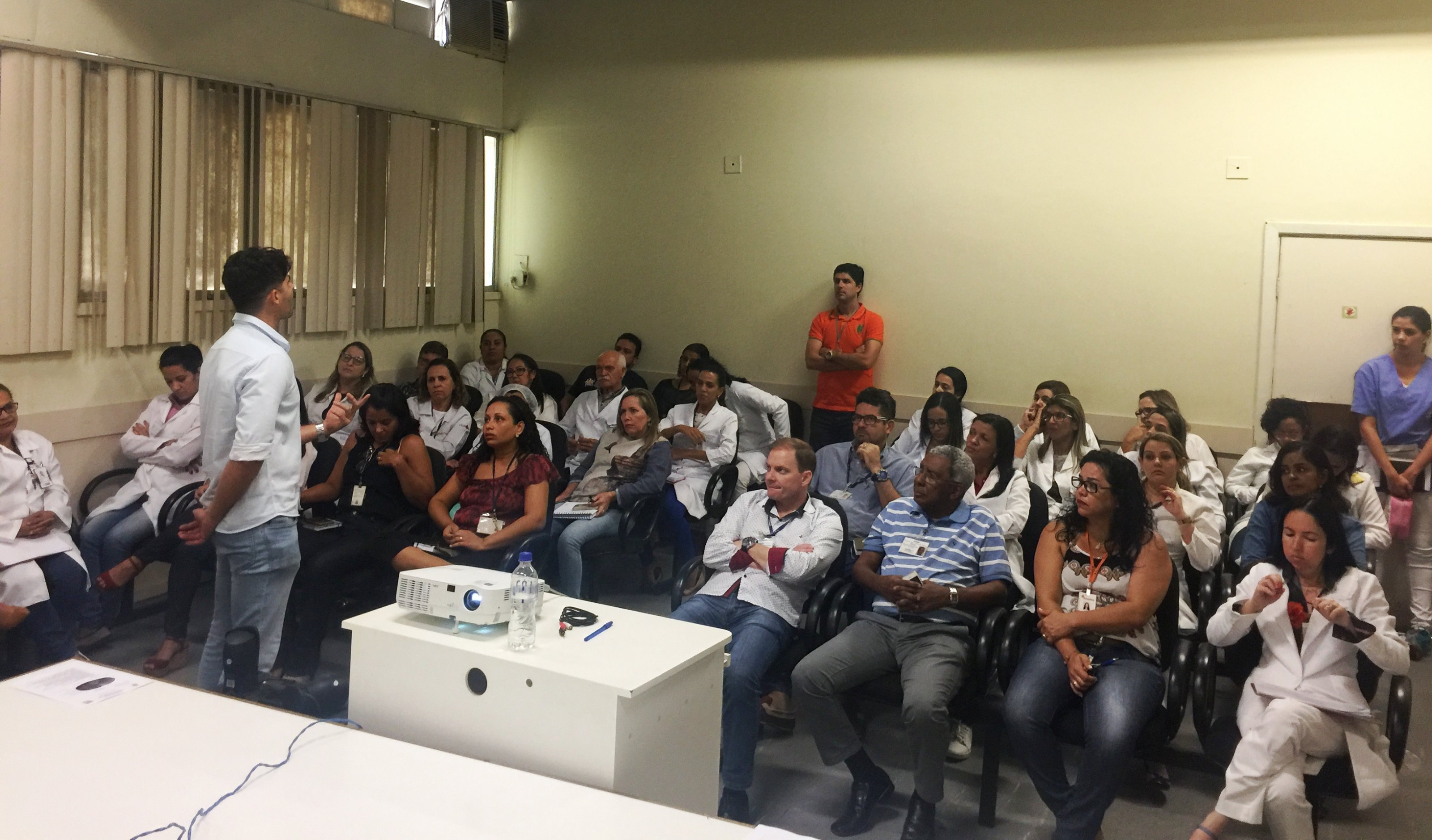 Segurança do Paciente é debatida no Hospital Clériston Andrade