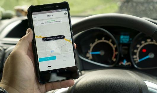 Prefeitura vai entrar com ação contra funcionamento do UBER em Feira: É ilegal, diz prefeito