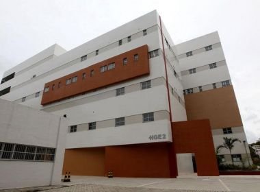 Deputado pontua indícios de má gestão da Sesab no HGE 2; funcionários estão irregulares