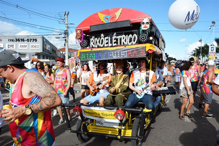Pequenos blocos esbanjam orgulho e alegria no Circuito Maneca Ferreira