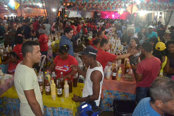 Forró do comércio começa hoje (9); veja programação