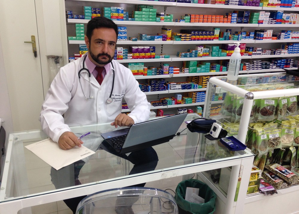Feira de Santana tem vagas para farmacêutico, vendedores e outros
