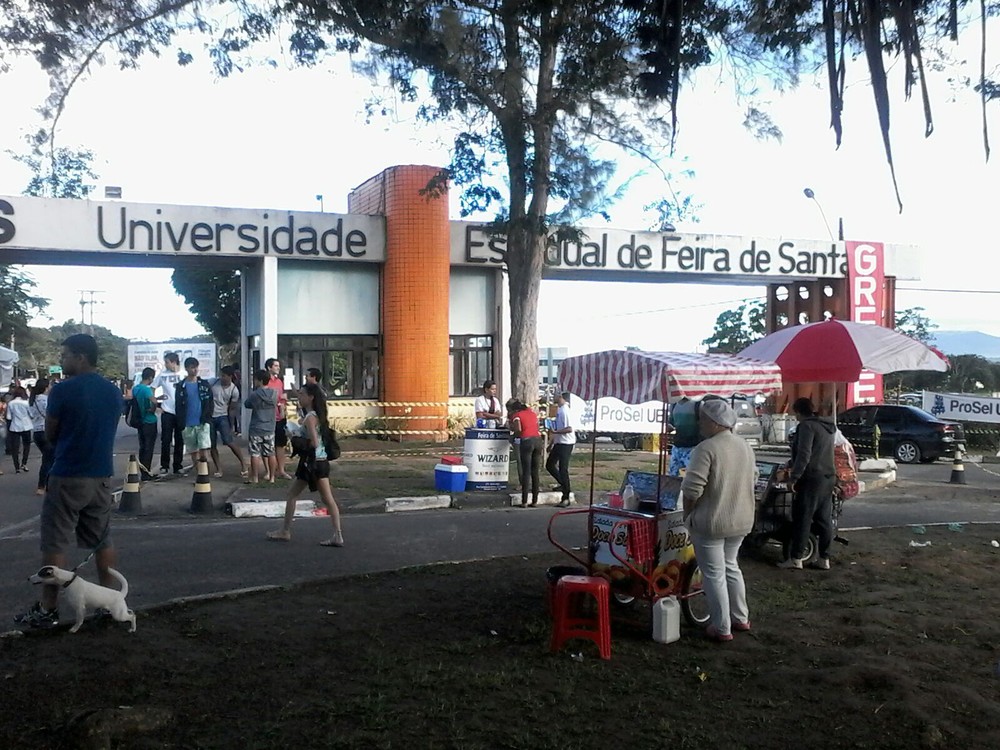Abertas inscrições de concurso para professor da Uefs; ao todo, são 64 vagas