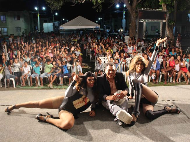 Festival Teatro Vai aos Bairros atraiu mais de três mil pessoas