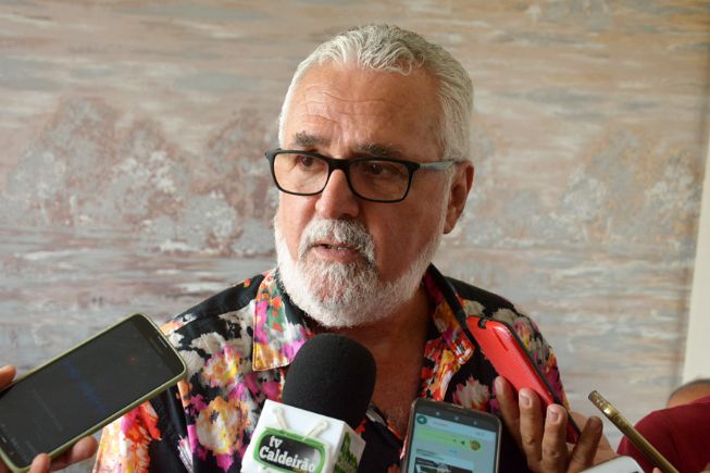 Micareta: Bandas e artistas feirenses de destaque nacional ainda podem ser contratados