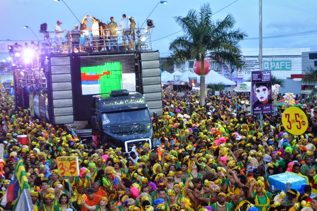 Comércio não abre no sábado de Micareta
