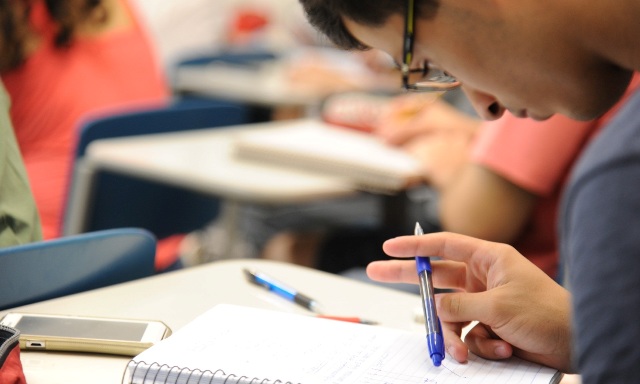 Abertas inscrições para concurso público com 16 vagas para técnicos-administrativos