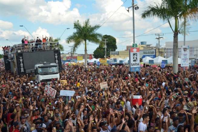 Micareta de Feira 2020 permanece em abril