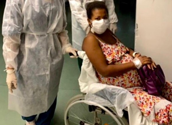Covid-19: Mulher com 6 meses de gestação é 1ª paciente a receber alta do Hospital da Criança, em Feira de Santana