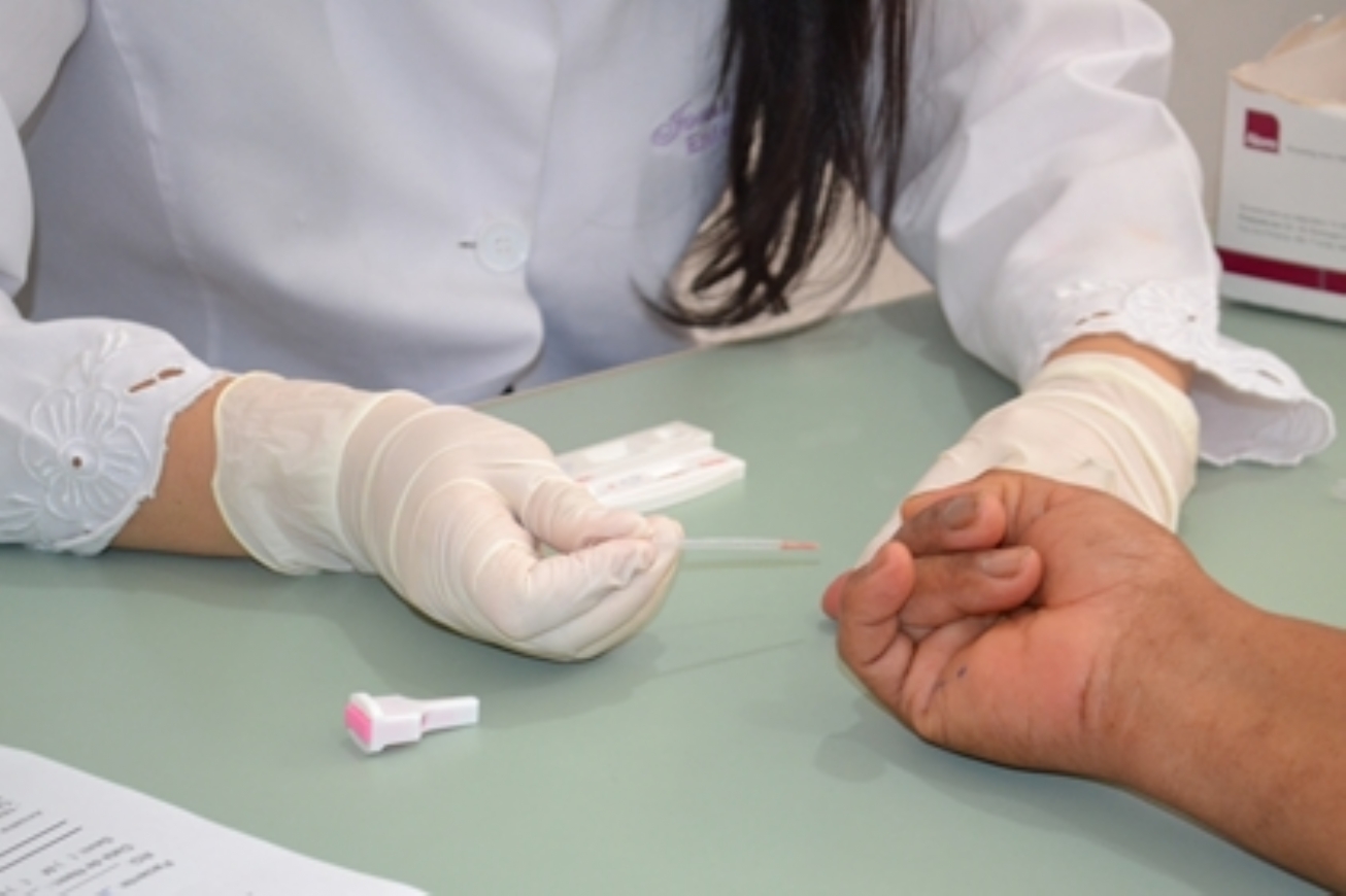 Prefeitura de Feira promove Julho Amarelo, em prevenção a hepatites virais