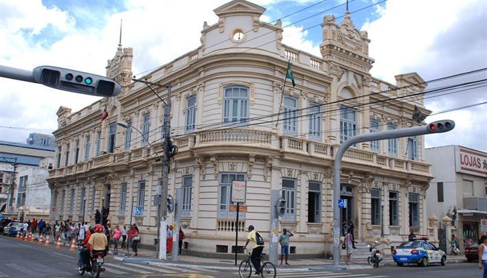 Após mais de quatro meses, Prefeitura publica normas para o trabalho do servidor durante pandemia