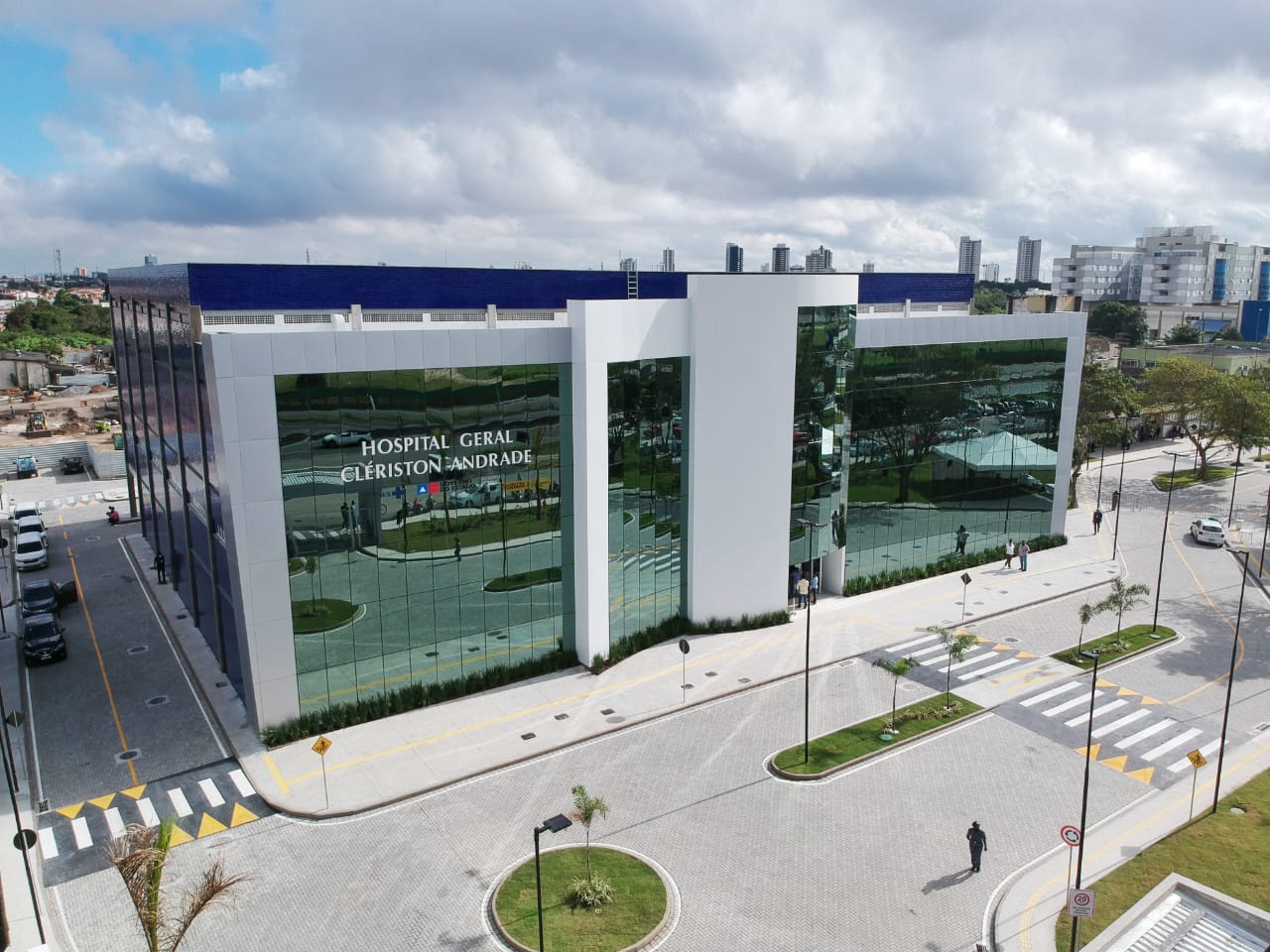 Novo Centro Cirúrgico do Hospital Clériston Andrade 2 começa a funcionar