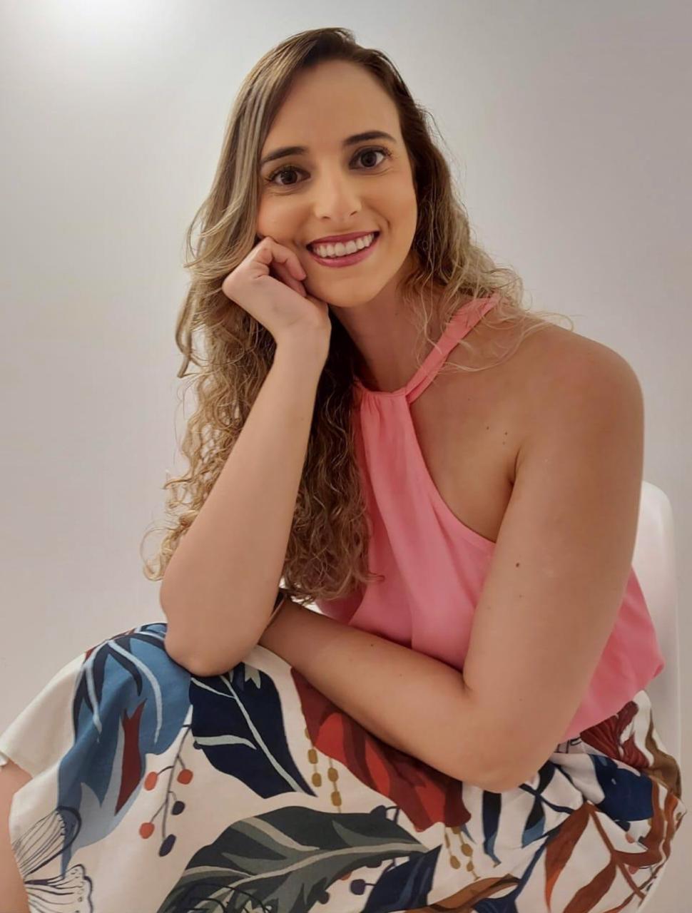 Dra. Júlia Ferreira explica sobre alergia ao leite da vaca