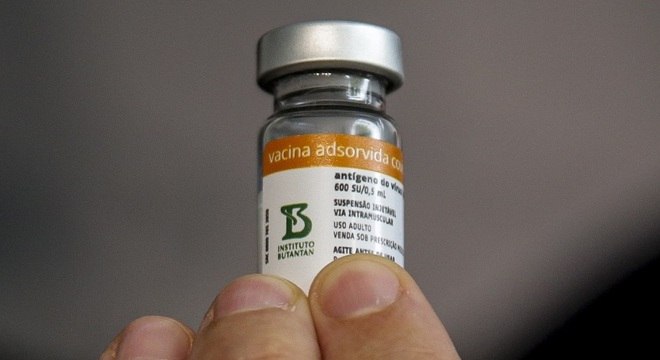 Pedido de registro da CoronaVac será apresentado à Anvisa nesta quarta-feira