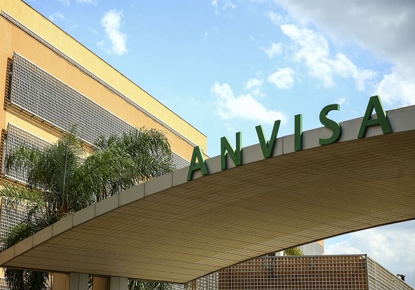 Anvisa cria comissão para avaliar registro e autorização de vacinas