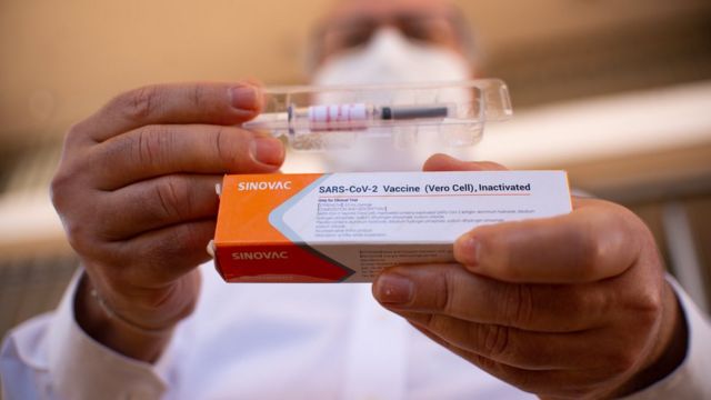 Anvisa recebe pedido de uso emergencial da CoronaVac