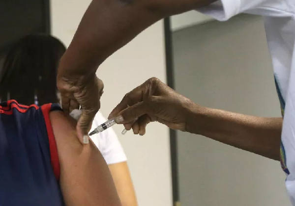 Insumo para fabricação de seringas sobe 40% e preocupa indústria