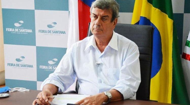 Prefeito decide manter funcionamento normal das atividades durante o dia, até sexta; cidade entra em lockdown no fim de semana