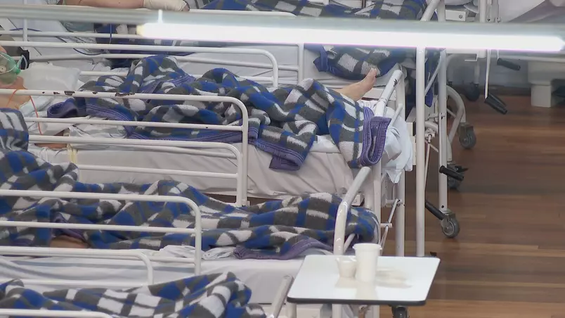 Situação dos hospitais brasileiros é crítica: 16 estados e o DF têm mais de 90% de ocupação dos leitos de UTI