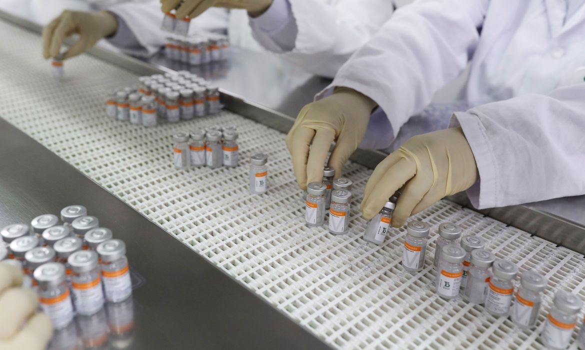 Butantan envia mais 1 milhão de doses de CoronaVac ao PNI; 42,05 milhões já foram entregues   