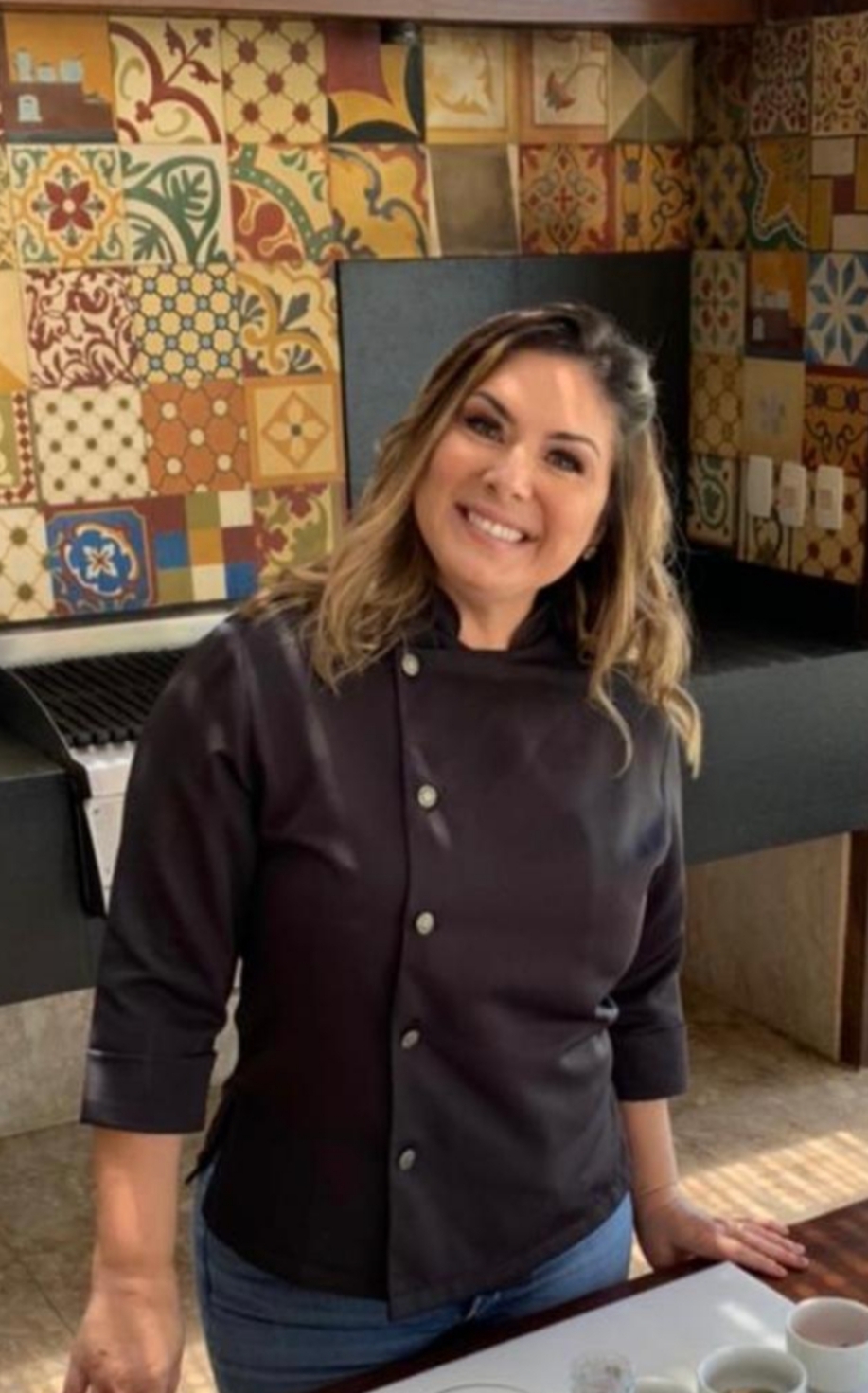 Chef Sandra Regina retoma cursos presenciais