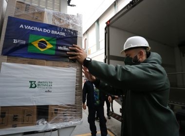 Após quase um mês, Butantan entrega nova remessa de vacinas ao Ministério da Saúde