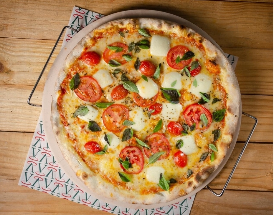 PIZZARIA ANGELO'S LANÇA TRÊS COMBOS EXCLUSIVOS PARA A SEMANA DOS NAMORADOS   