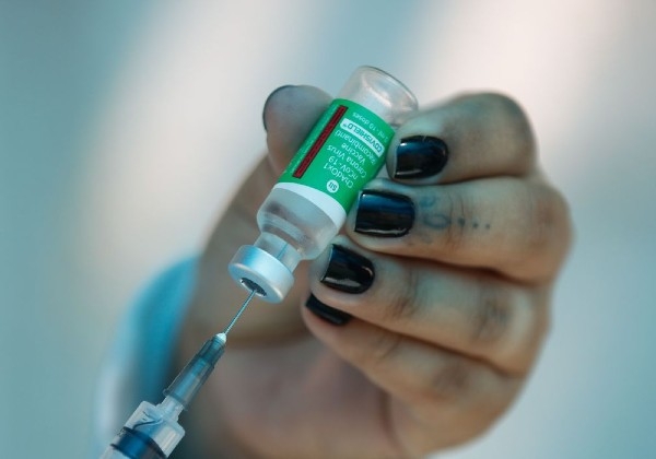 Anvisa autoriza estudo com 3ª dose da vacina da AstraZeneca