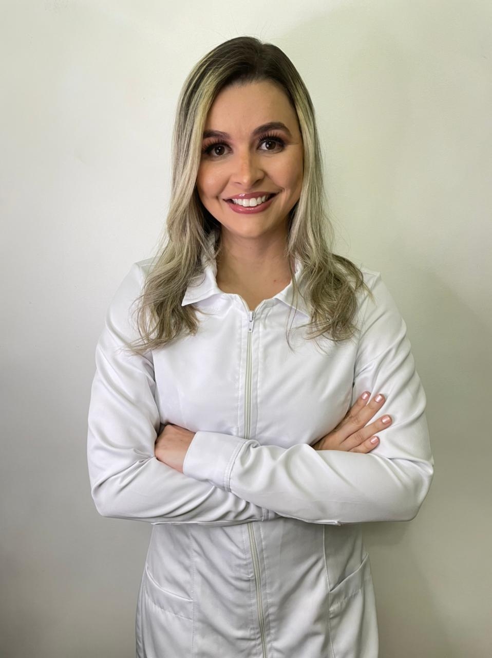 Dra. Ananda Bahia lança o programa Sorrir Bem +