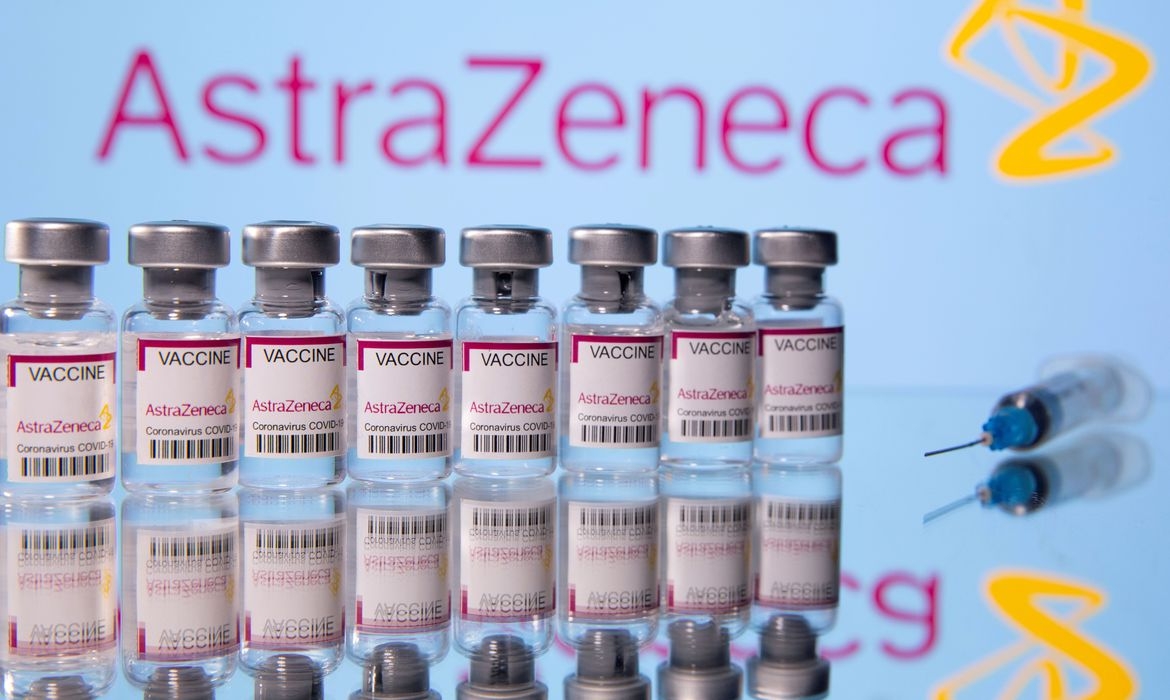 Fiocruz entrega mais 1 milhão de doses ao Ministério da Saúde; remessa será dividida entre os estados