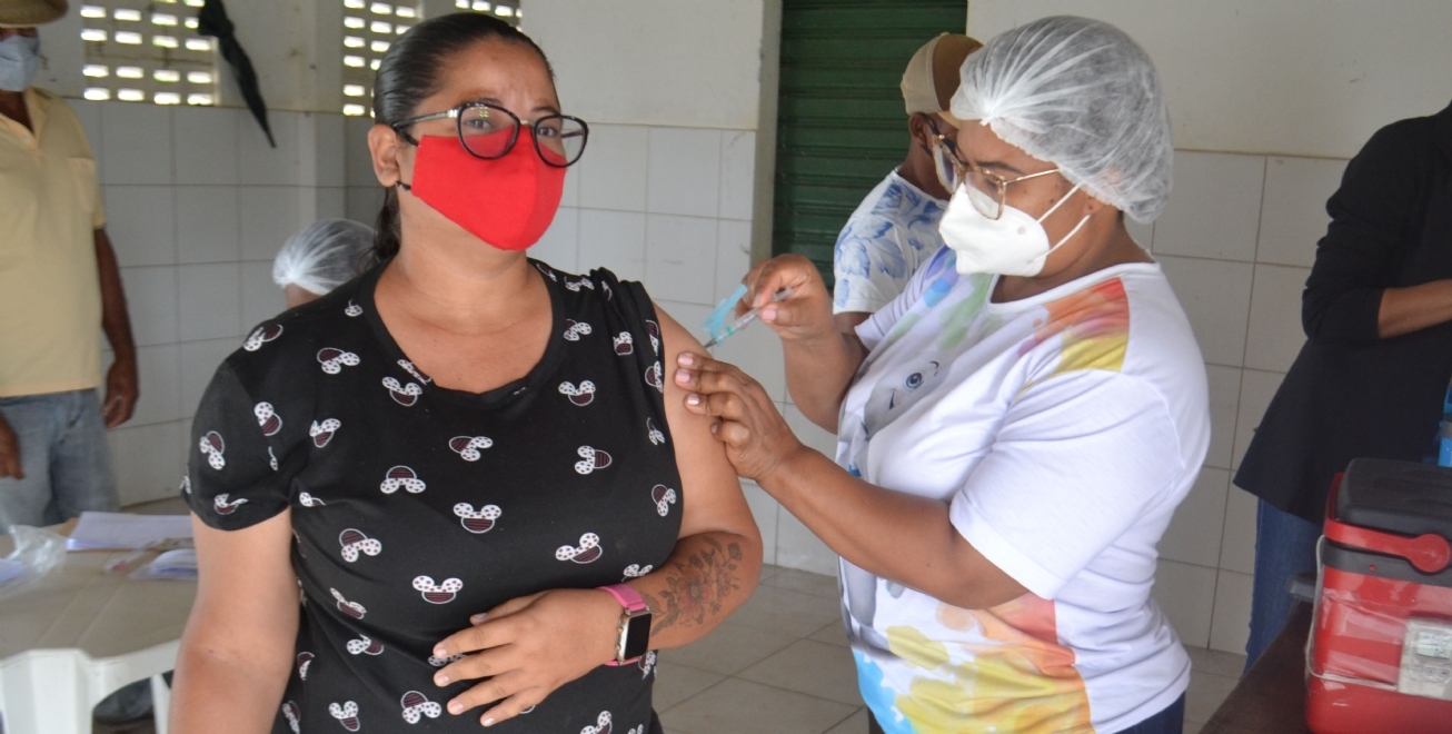 Caravana da Vacinação chega ao bairro Tomba nesta quarta-feira