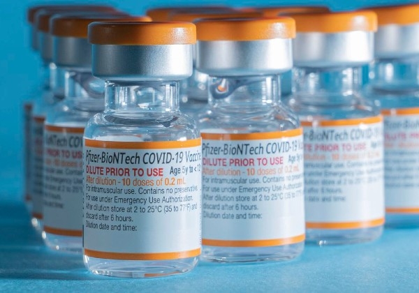 Brasil recebe 3º lote de vacinas pediátricas da Pfizer