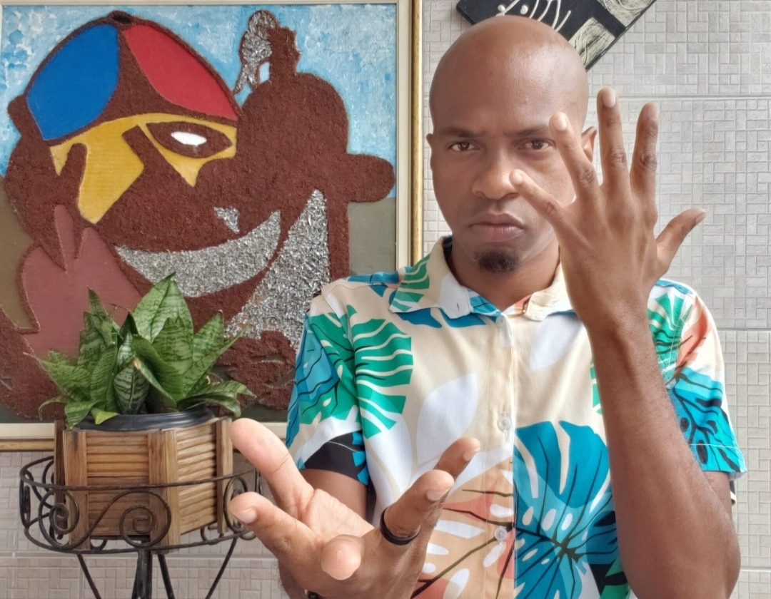 Mostra Negra de Arte Surda LGBTQIA+ discute diversidade e acessibilidade com diferentes públicos