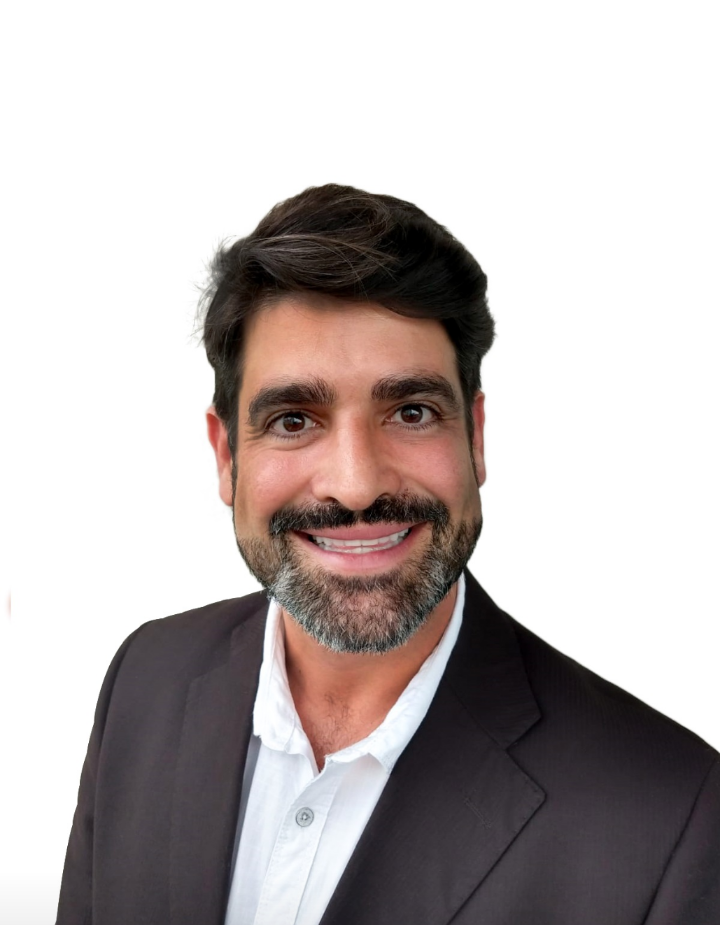 Gabriel Bijos participa de curso em Portugal
