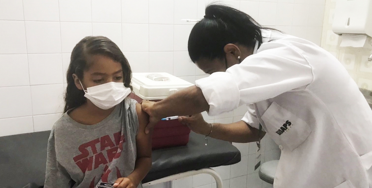 Vacina contra Covid-19 para crianças e adolescentes até 17 anos nesta terça-feira