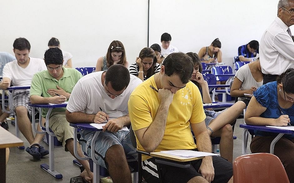 Embasa abre inscrições para concurso público; 930 vagas estão sendo oferecidas