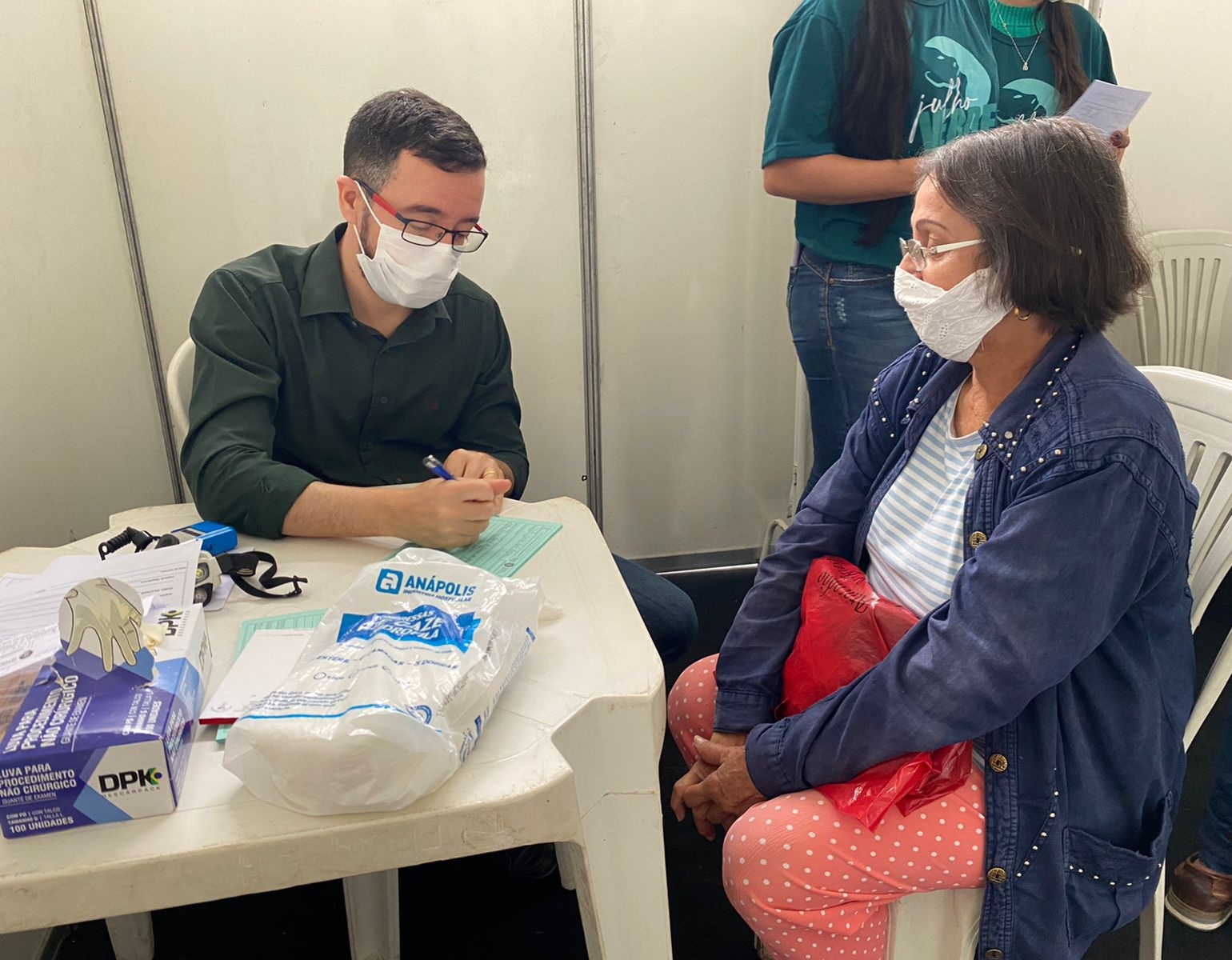 Mais de 70 consultas realizadas durante ação para diagnóstico do câncer de cabeça e pescoço, em FSA