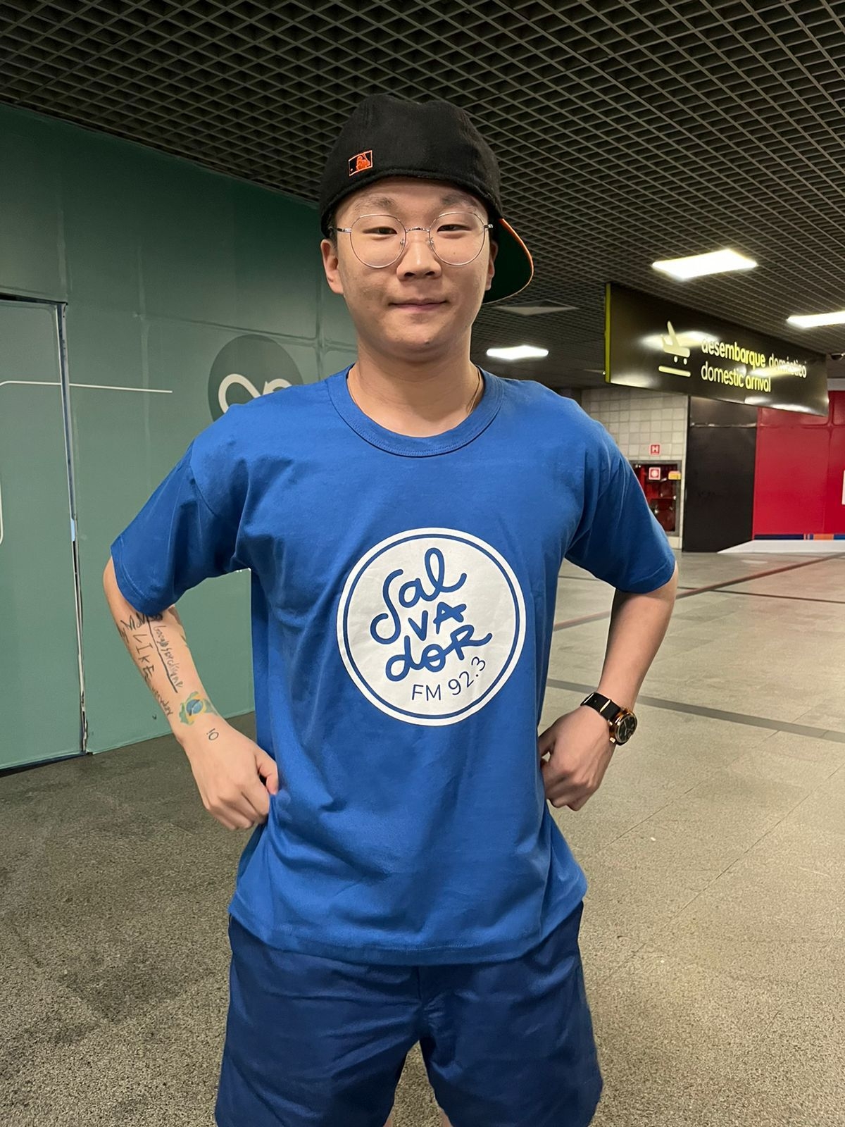 Salvador FM recebe o dançarino sul-coreano  kwon Min-Sung