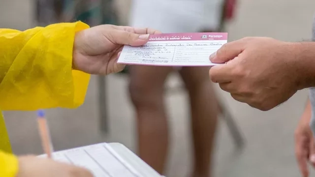Comprovação de vacina contra Covid-19 deixa de ser obrigatória no SAC, Detran e outros prédios públicos baianos
