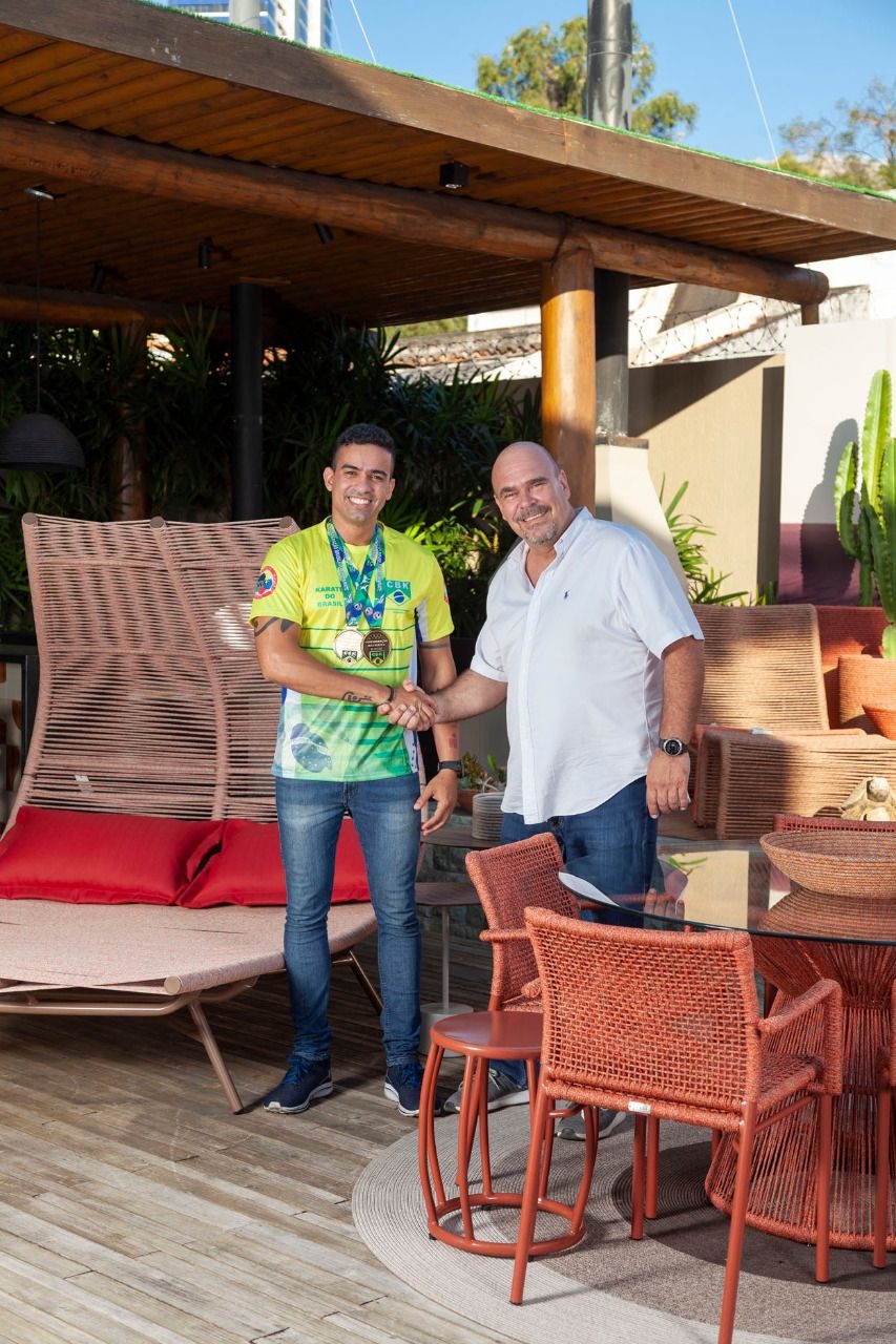 Tidelli Salvador comemora título conquistado por atleta patrocinado pela empresa