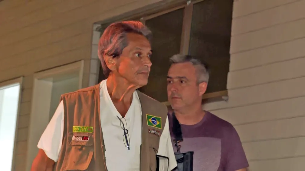 Roberto Jefferson é transferido para presídio do RJ e passará por audiência de custódia no início da tarde