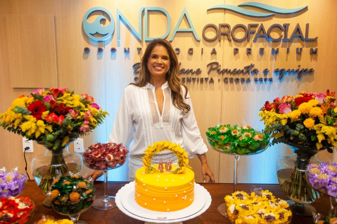 Dra. Elane Pimenta celebra novidades da sua clínica e aniversário com evento concorrido