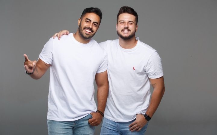 Dupla André e Mauro se apresenta em Salvador 