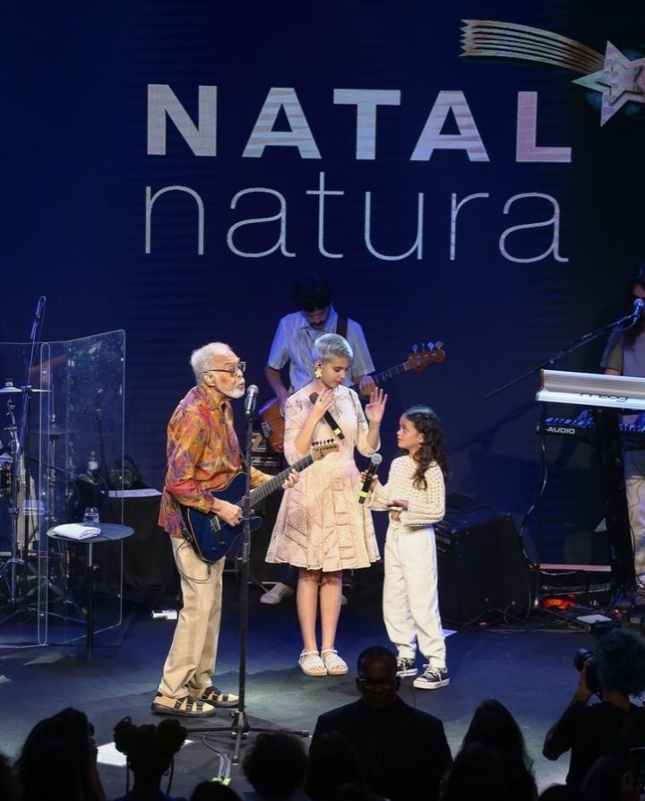Natura estreia campanha de Natal com Gilberto Gil