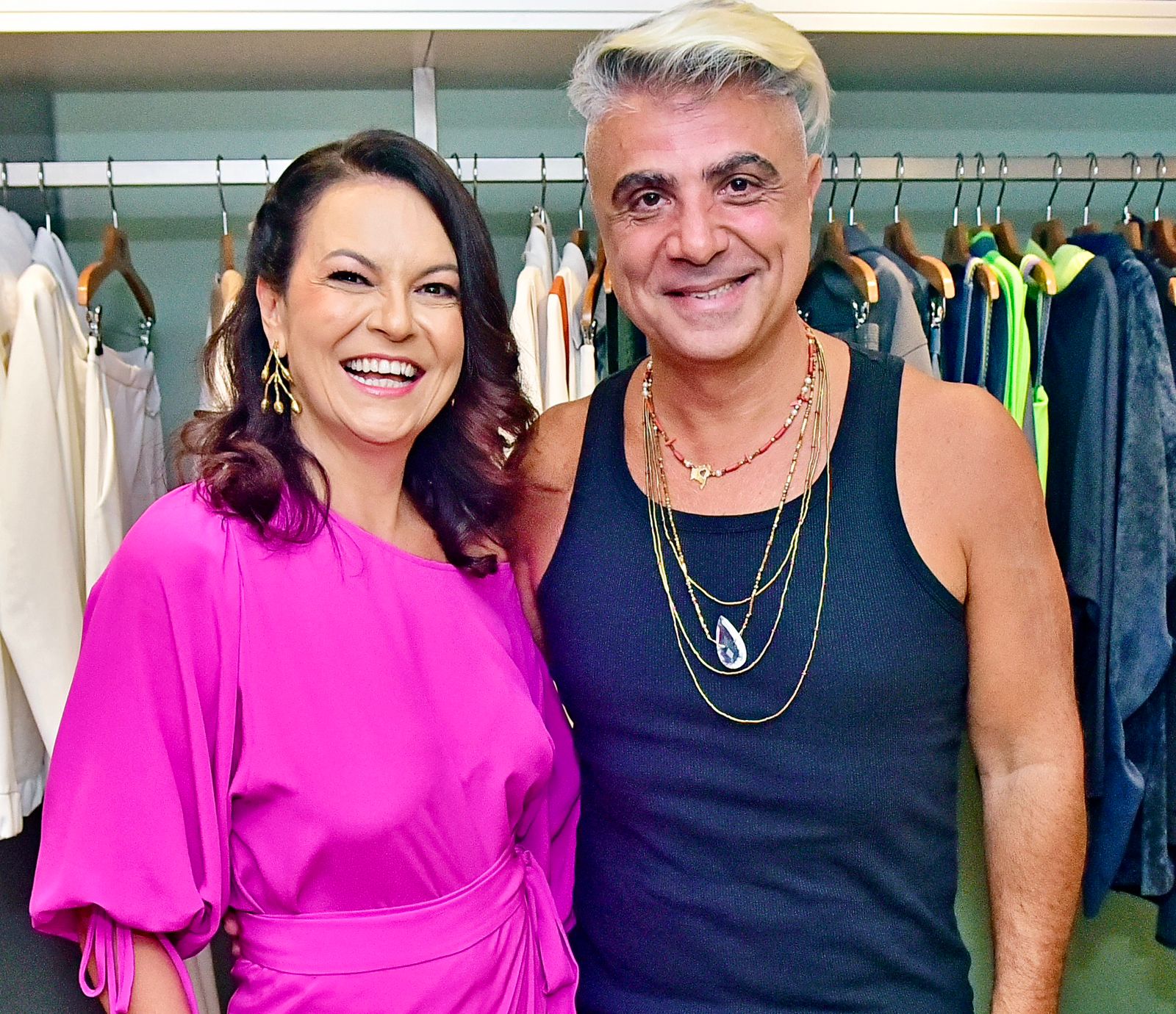 Fause Haten lança coleções exclusivas em evento na Martha Paiva